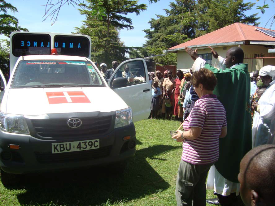 Ambulanzfahrzeug im Einsatz