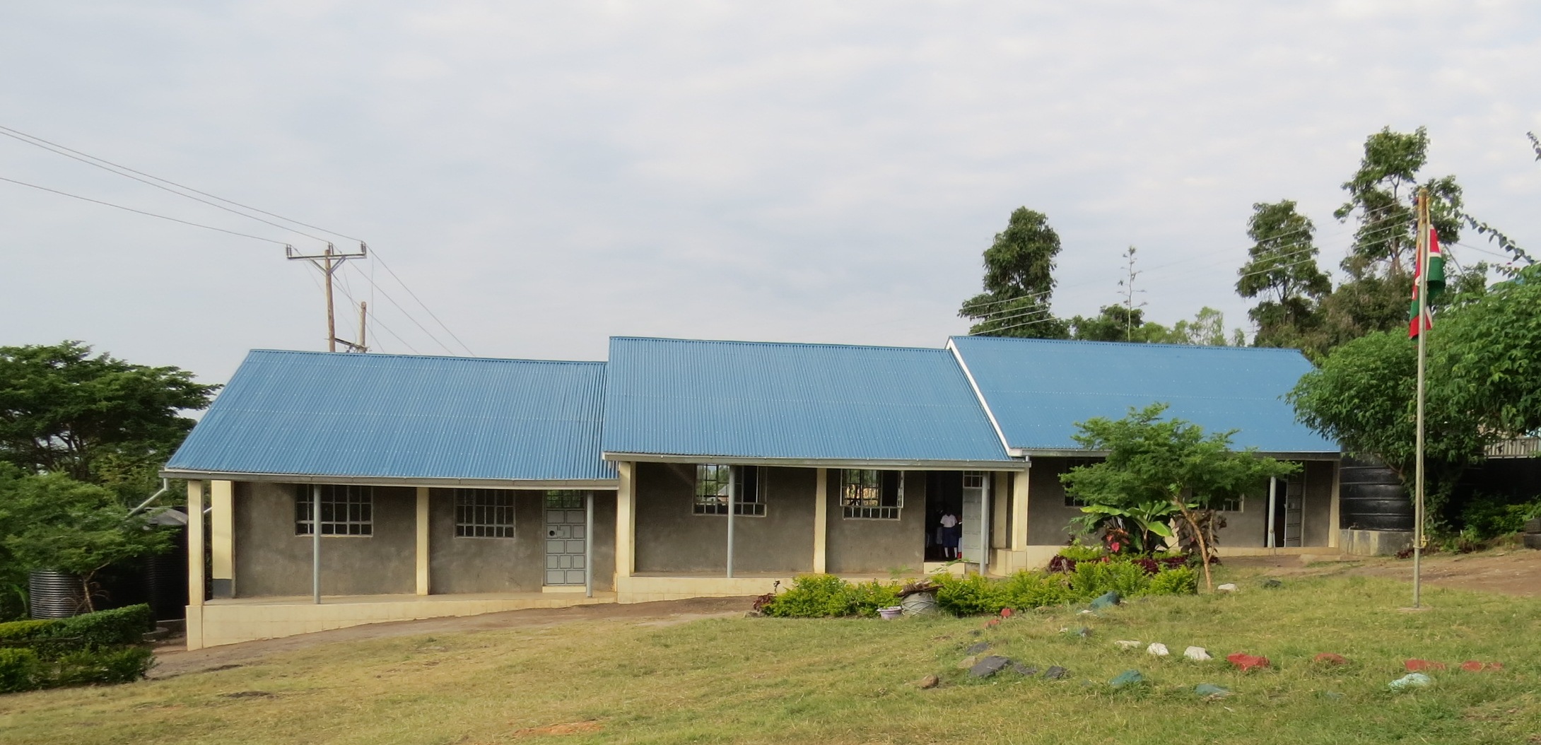 Drei neue Klassenzimmer in Kigoto gebaut und übergeben